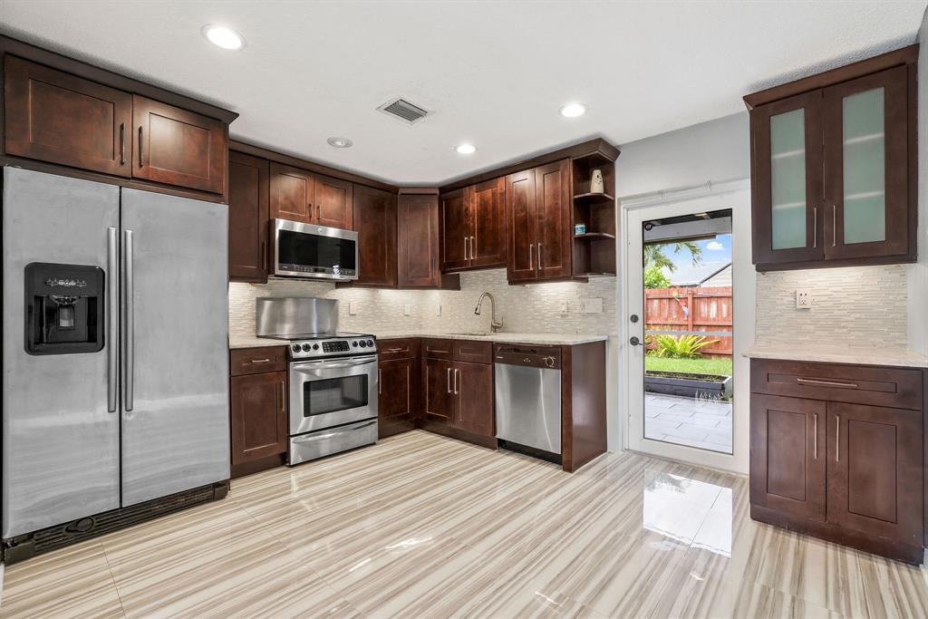 MLS #F10518265 image #0