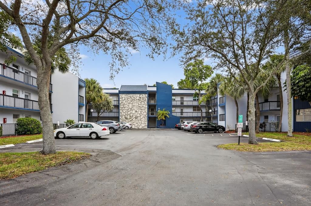 MLS #F10518355 image #0