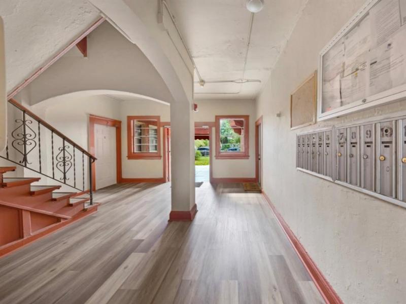 MLS #F10519433 image #0