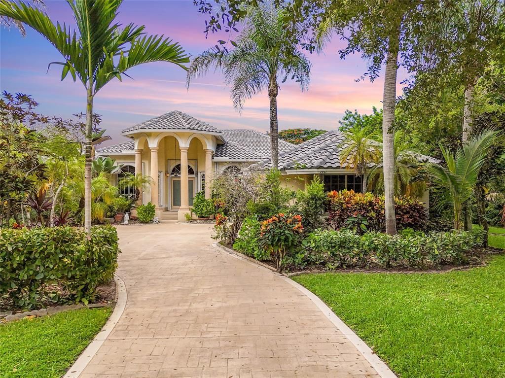 MLS #F10521452 image #0