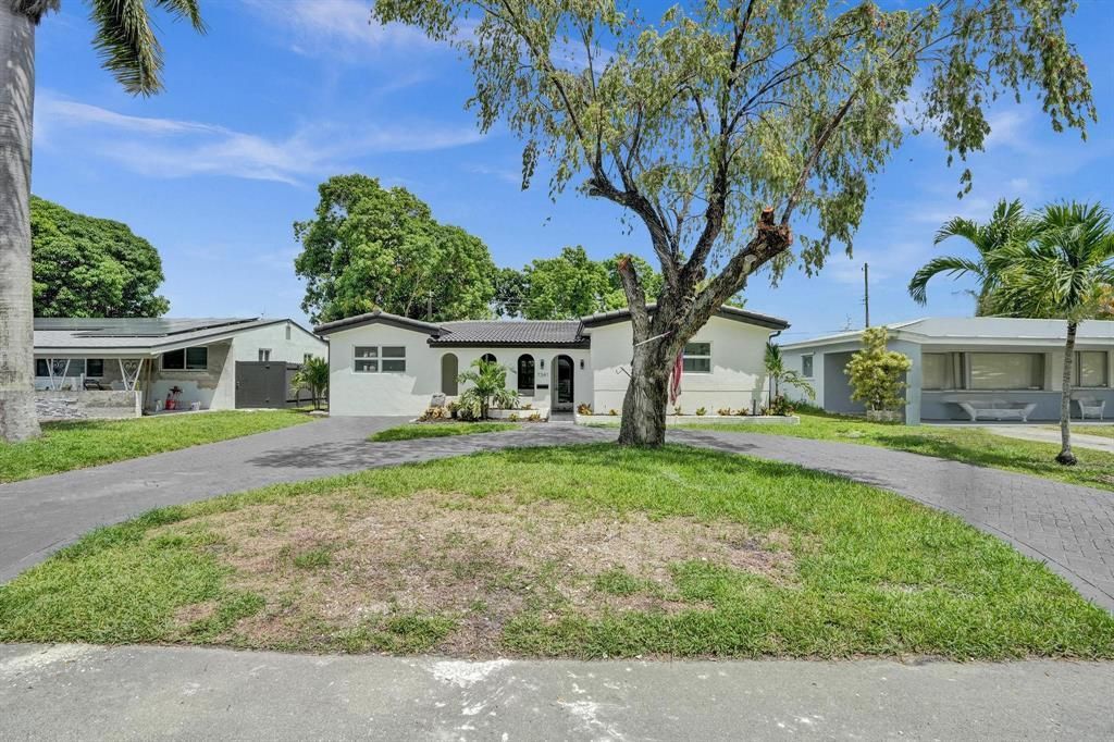 MLS #F10521590 image #0