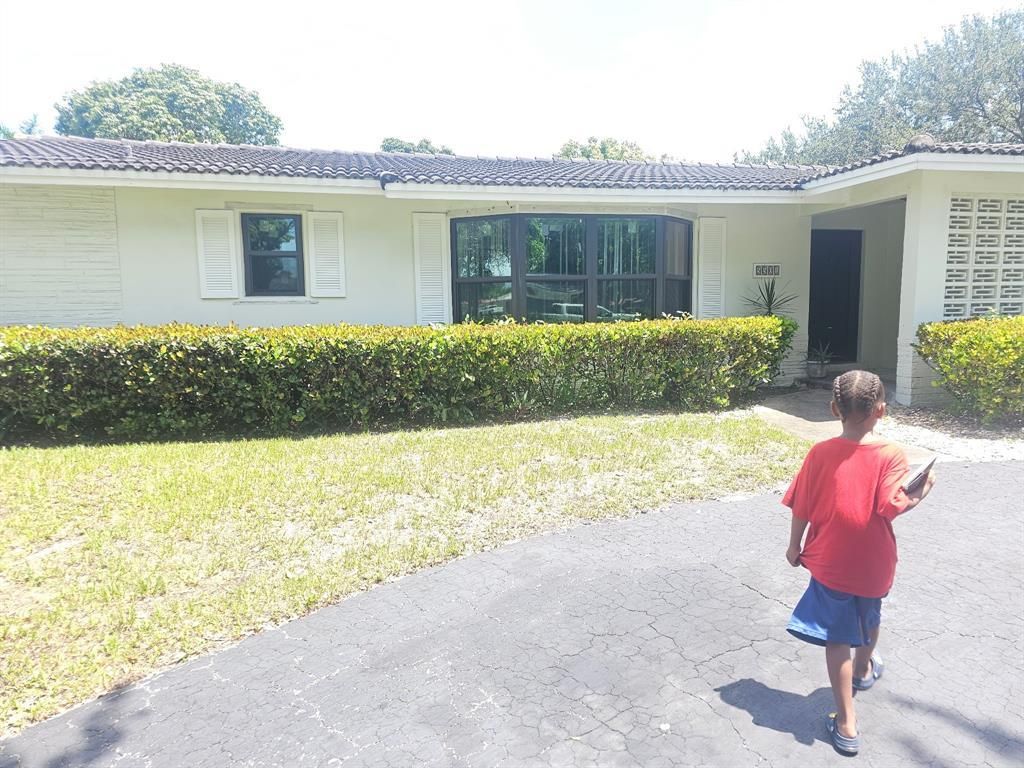 MLS #F10521634 image #0