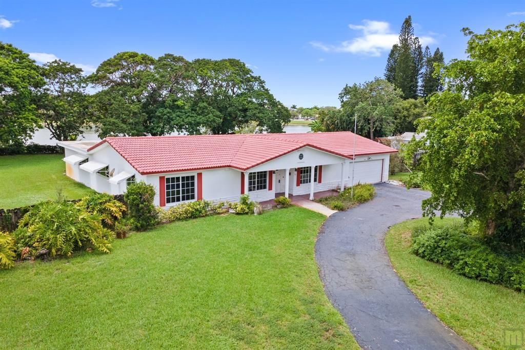 MLS #F10523900 image #0