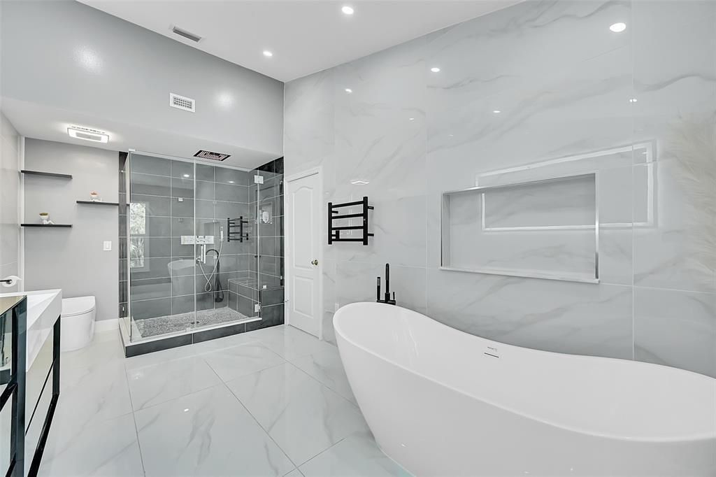 MLS #F10524923 image #0