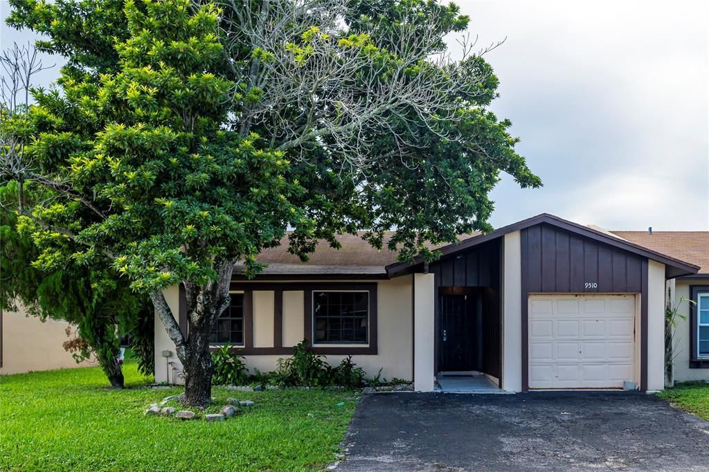 MLS #F10525618 image #0