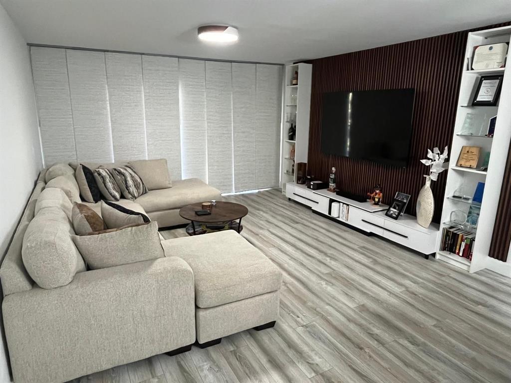 MLS #F10528153 image #0