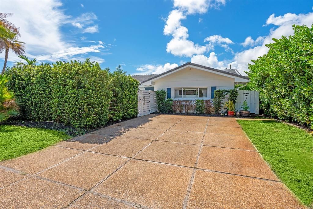 MLS #F10529061 image #0