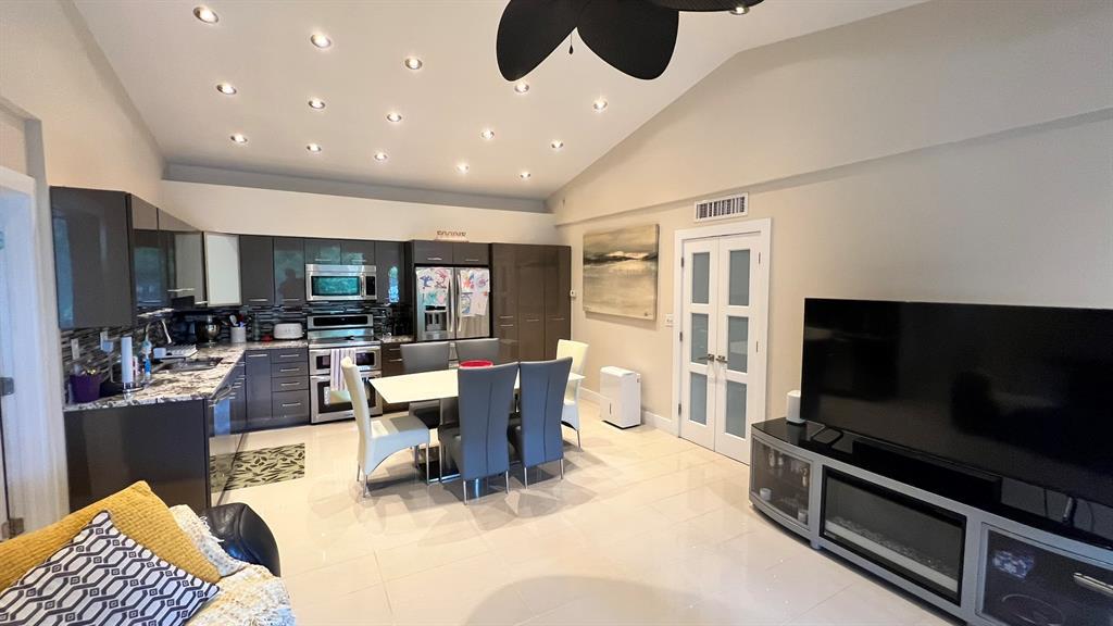 MLS #F10531062 image #0