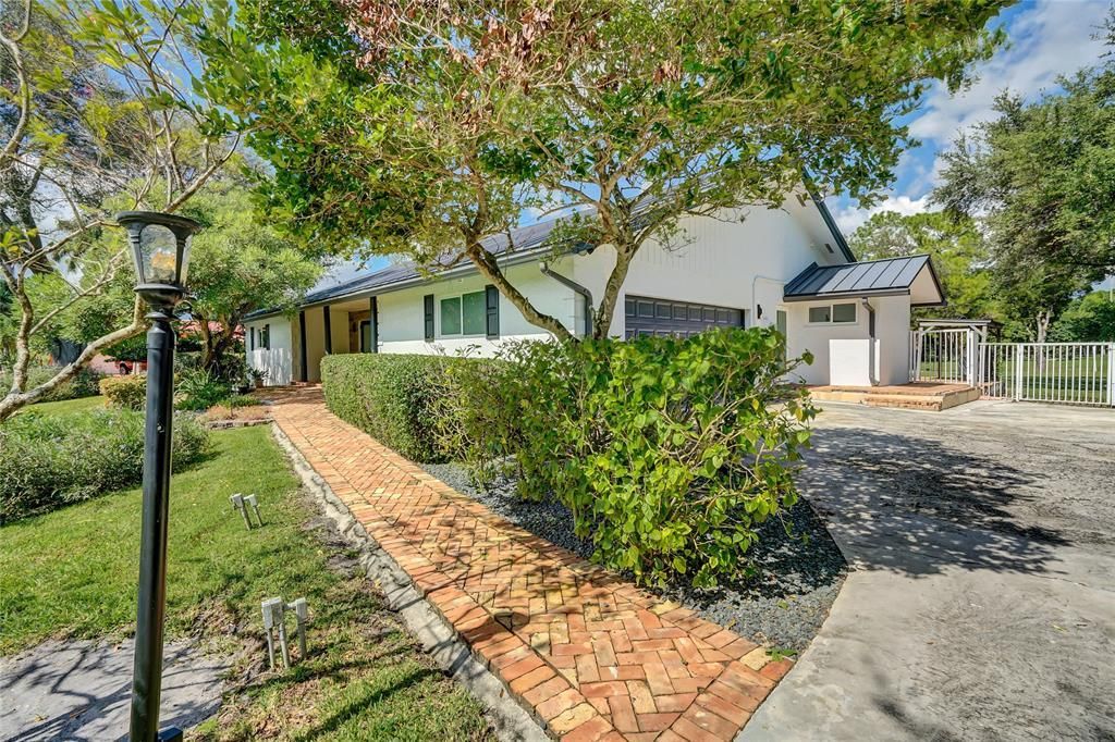 MLS #F10532702 image #0