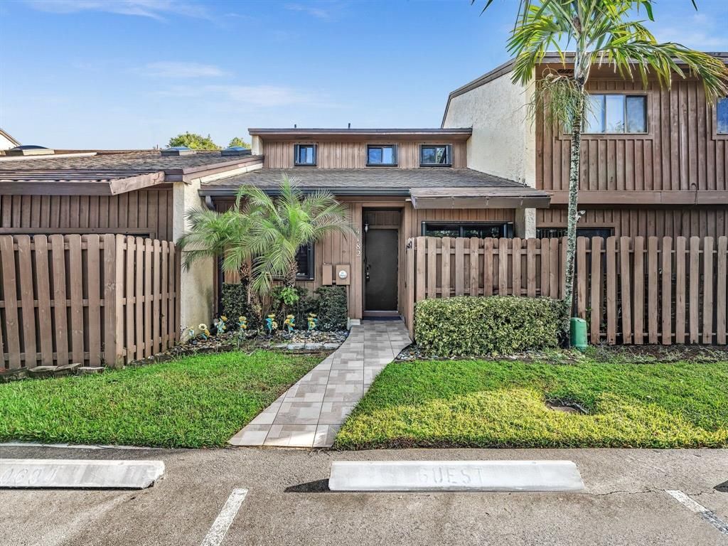 MLS #F10533589 image #0