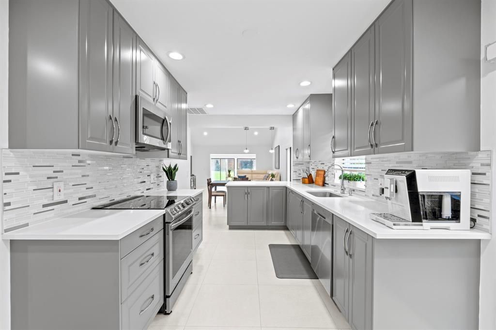 MLS #F10534537 image #0