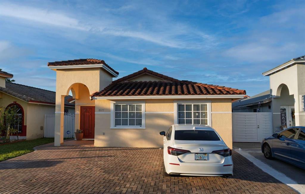 MLS #F10535232 image #0