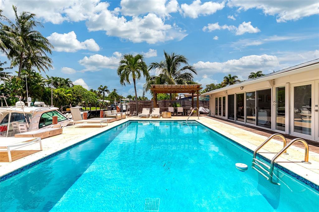 MLS #F10535352 image #0