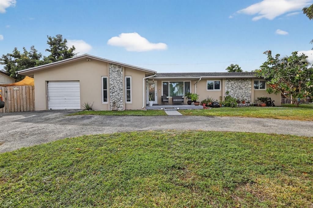 MLS #F10535528 image #0