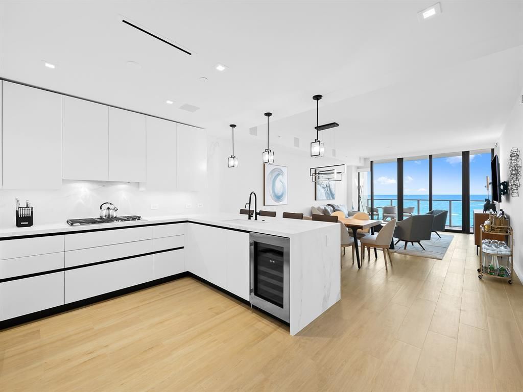 MLS #F10535609 image #0