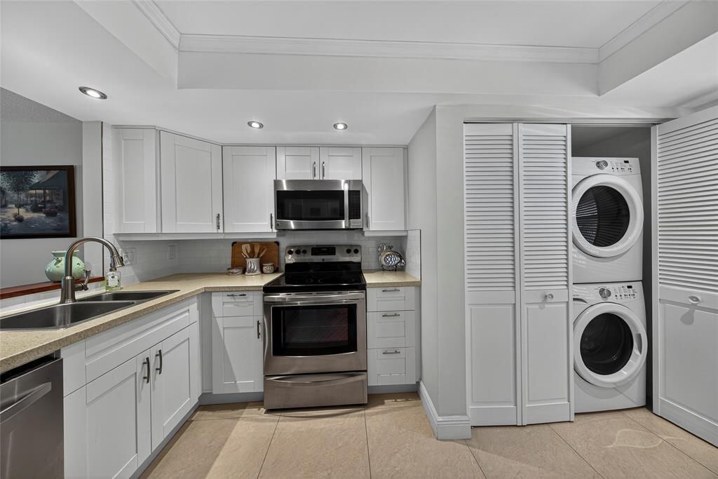 MLS #F10536035 image #0