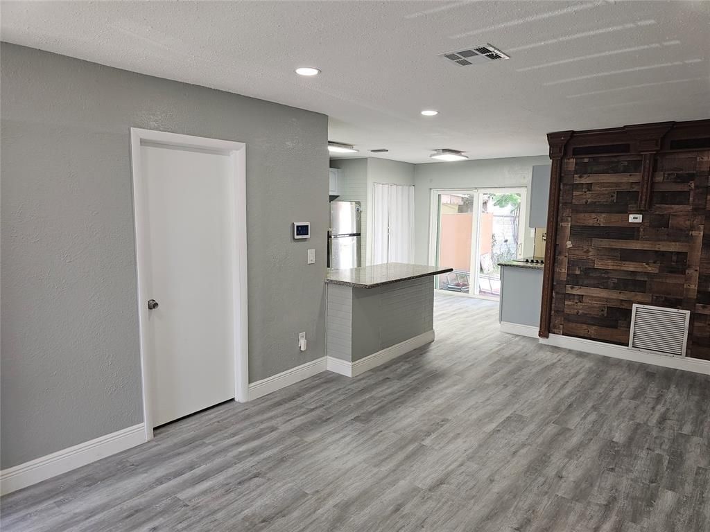 MLS #F10536129 image #0