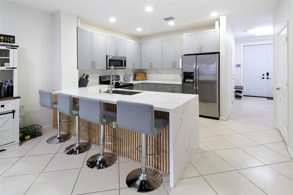 MLS #F10537107 image #0