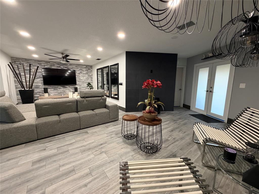 MLS #F10537210 image #0