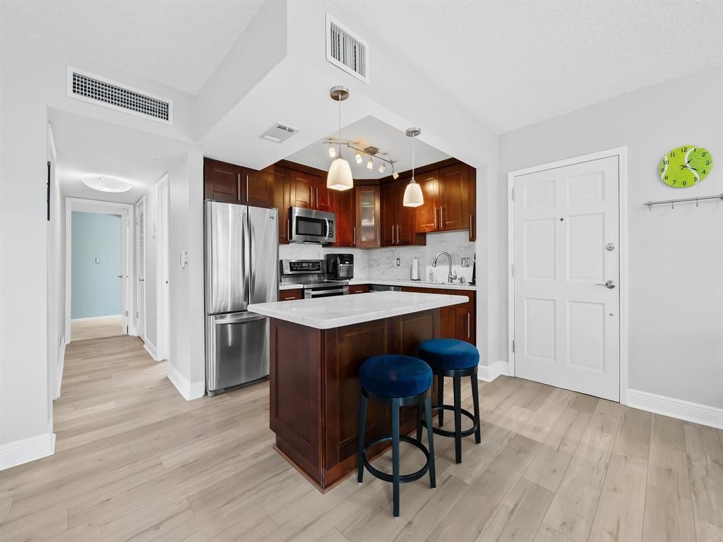 MLS #F10538348 image #0