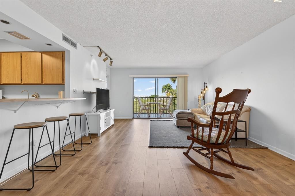 MLS #F10539037 image #0