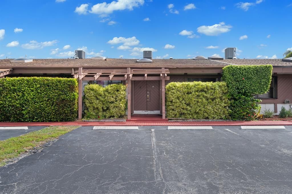 MLS #F10540334 image #0