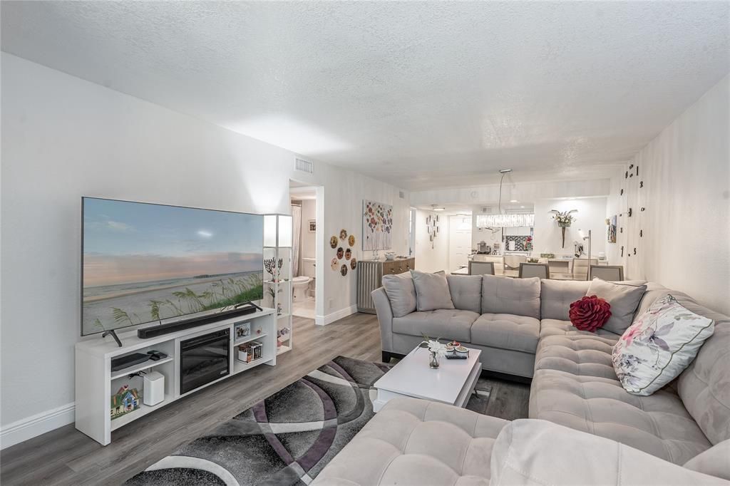 MLS #F10541032 image #0