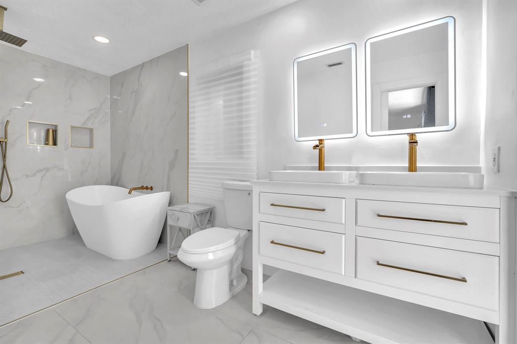 MLS #F10542884 image #0