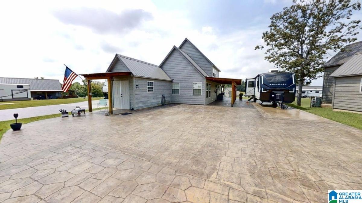 MLS #21427812 image #0