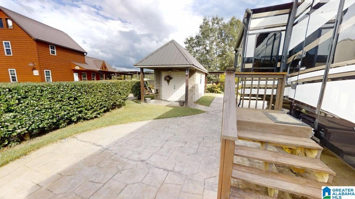 MLS #21428069 image #0