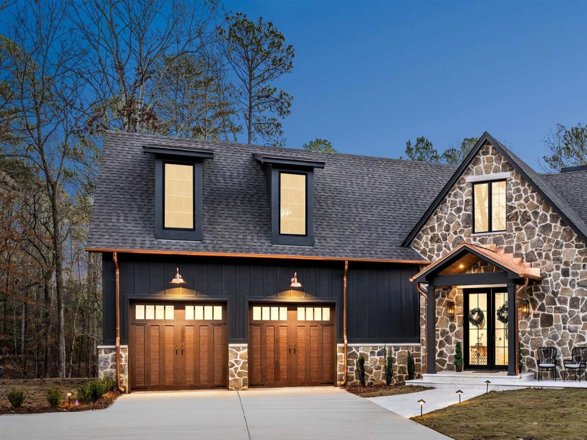 MLS #21468134 image #0