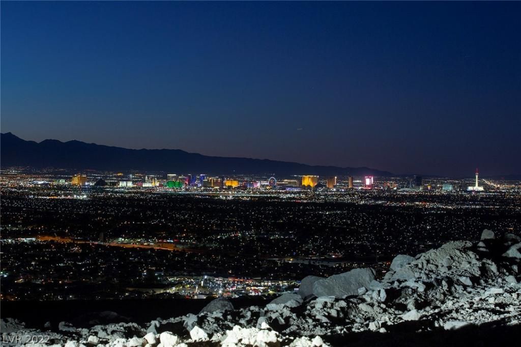 MLS #2421389 image #0