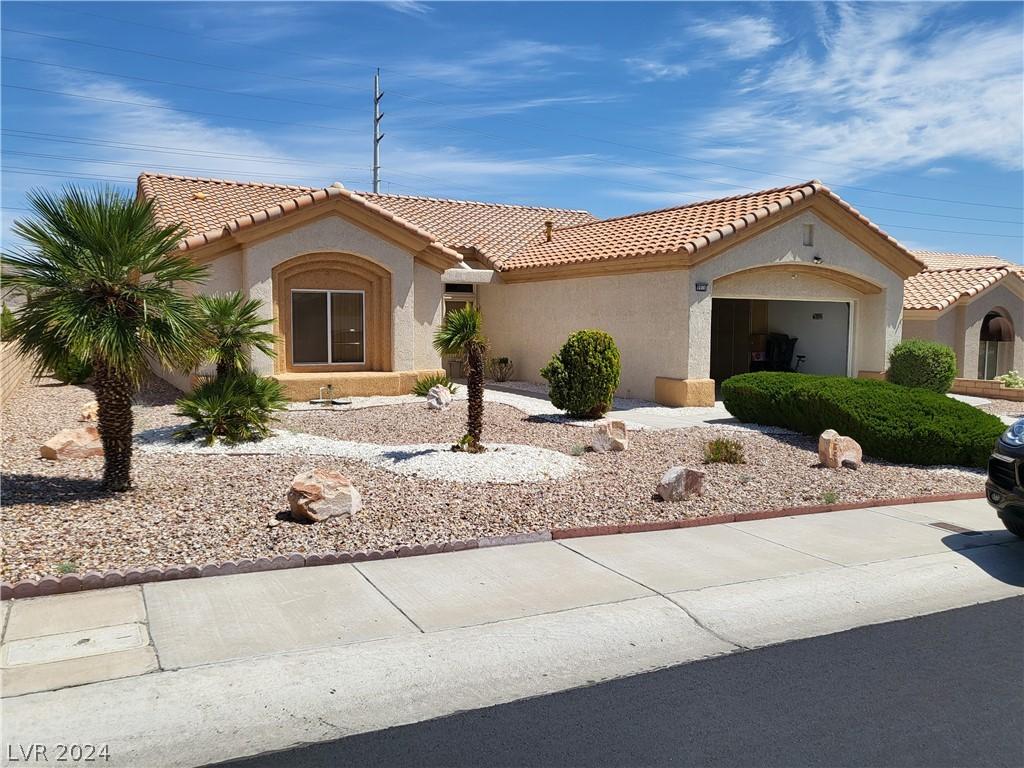 MLS #2566811 image #0