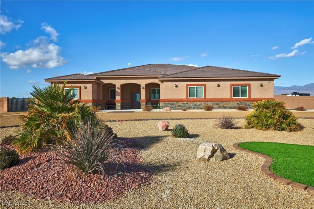 MLS #2615385 image #0