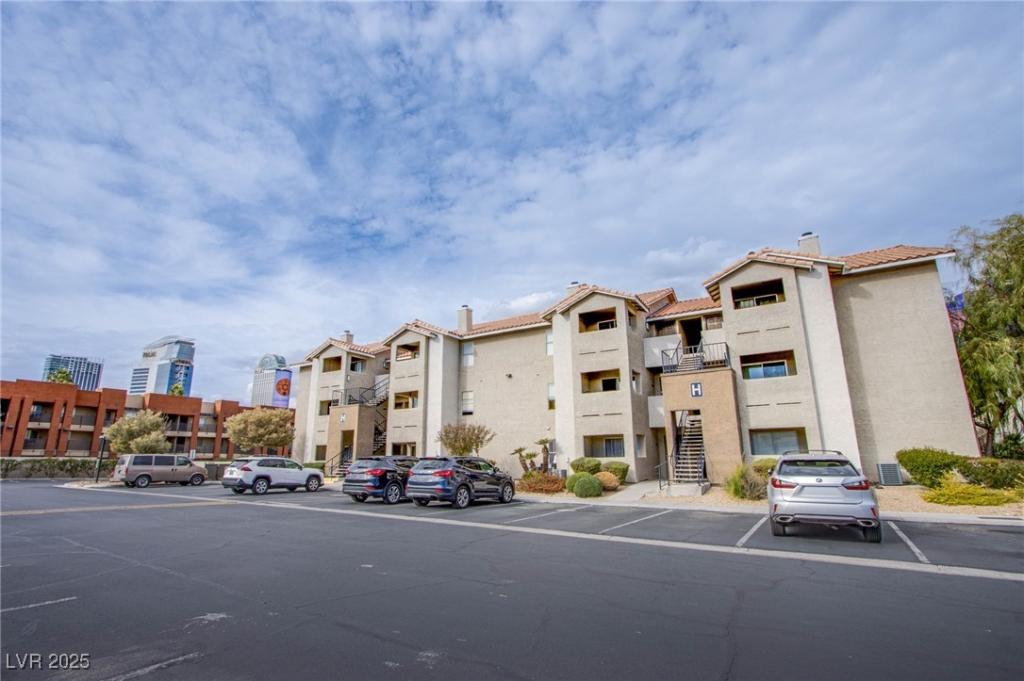 MLS #2635909 image #0