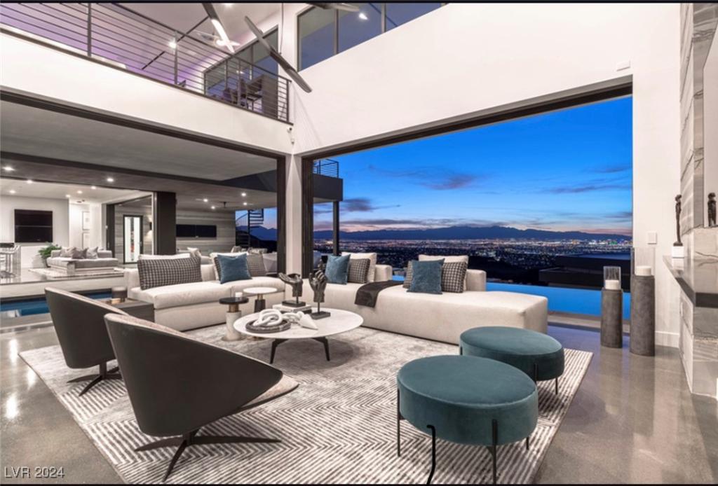 MLS #2636842 image #0