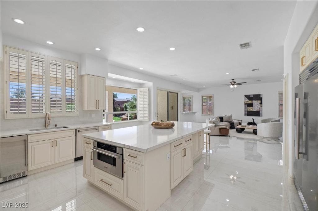 MLS #2648526 image #0