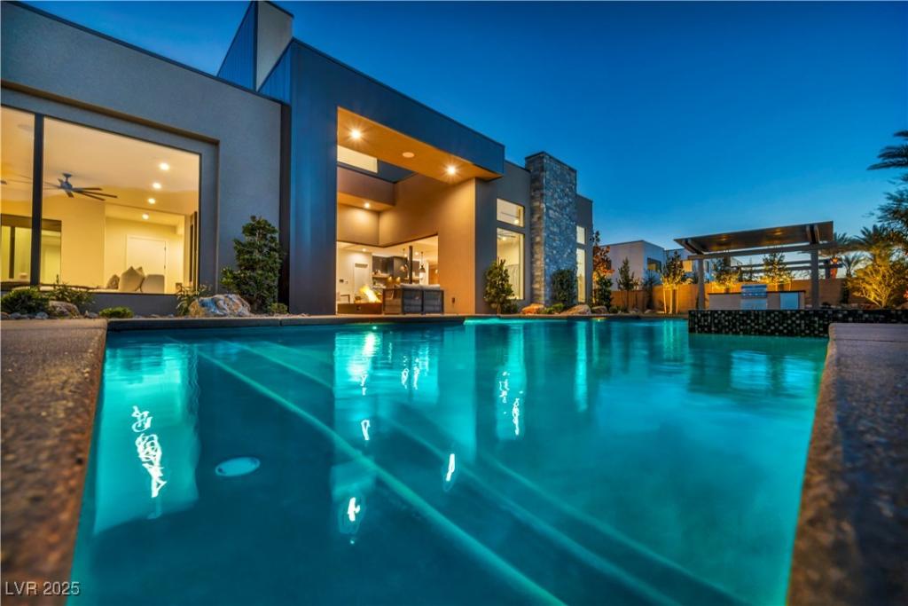 MLS #2657304 image #0