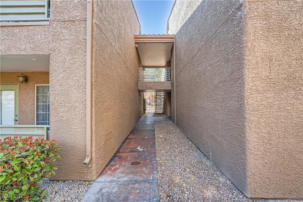 MLS #2663581 image #0