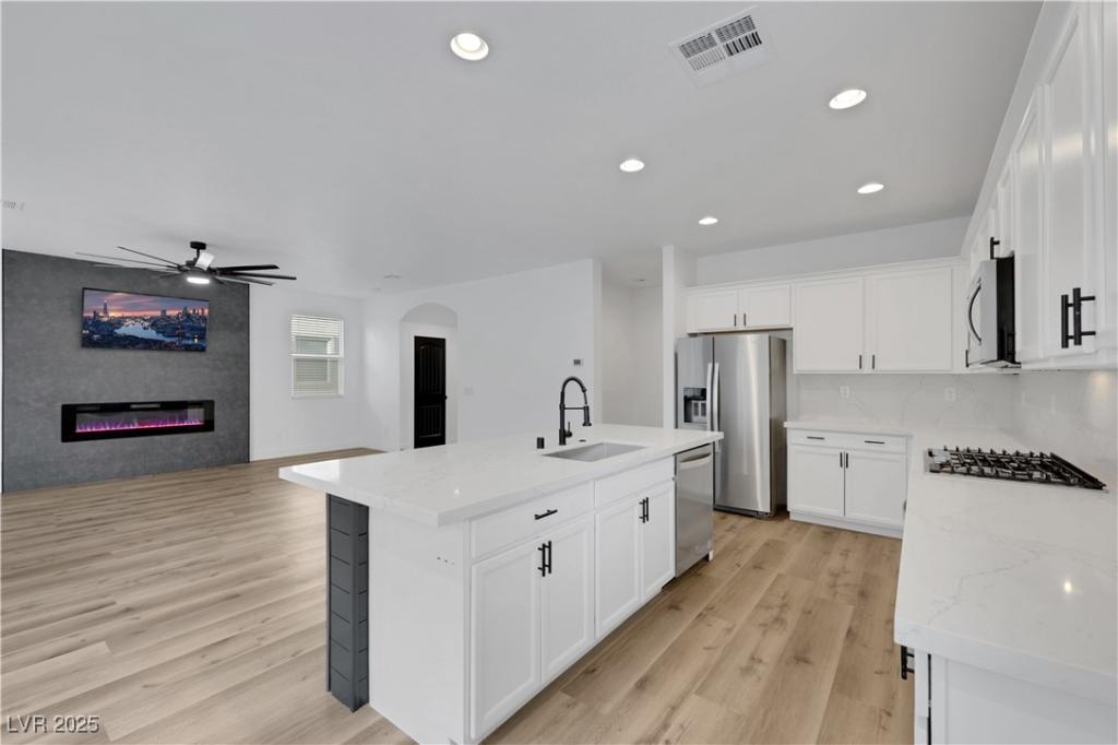 MLS #2666383 image #0