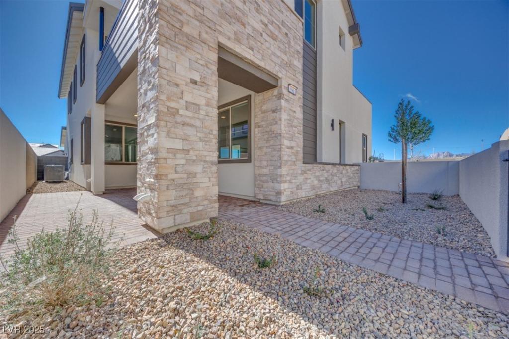 MLS #2667105 image #0