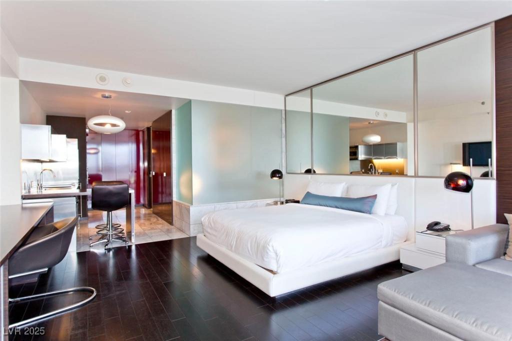 MLS #2668405 image #0