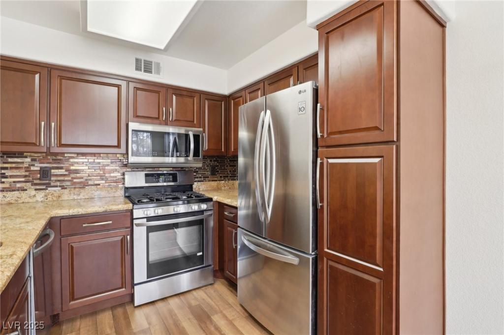 MLS #2670075 image #0