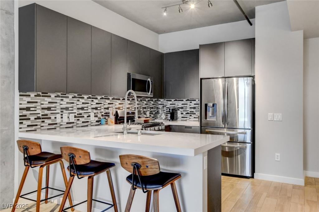 MLS #2670974 image #0