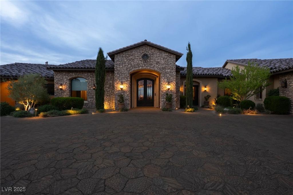 MLS #2674101 image #0