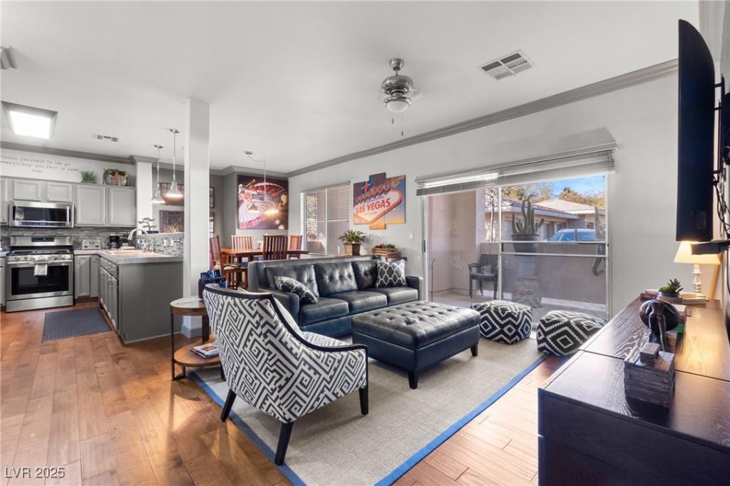 MLS #2674107 image #0