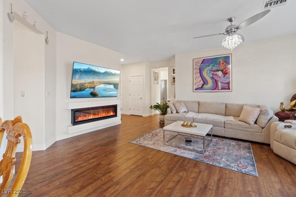 MLS #2674294 image #0