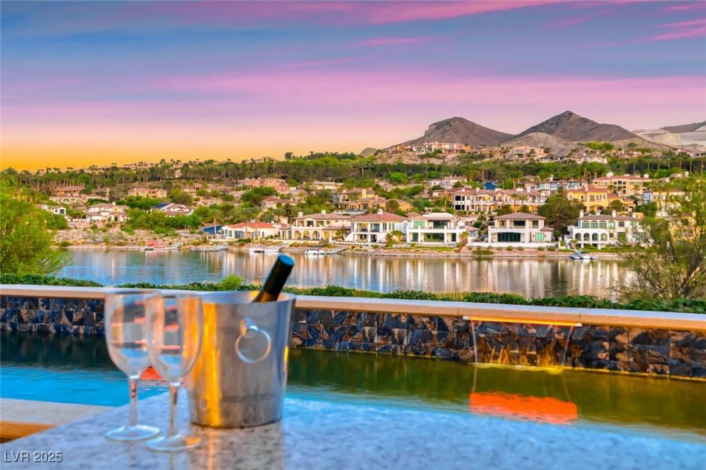 MLS #2674852 image #0