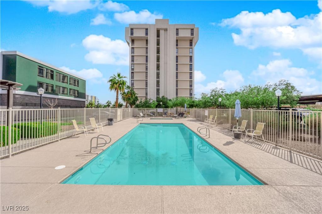 MLS #2676095 image #0