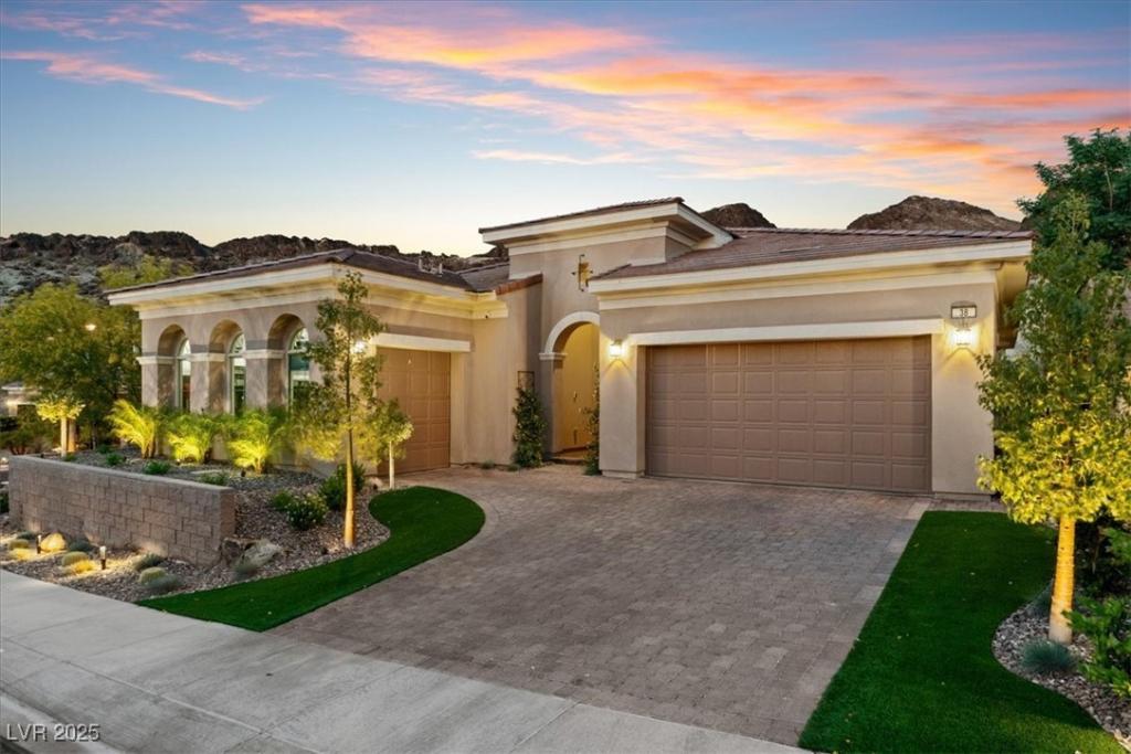 MLS #2678802 image #0